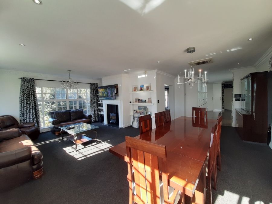 3 Bedroom Property for Sale in Nahoon Valley Park Eastern Cape